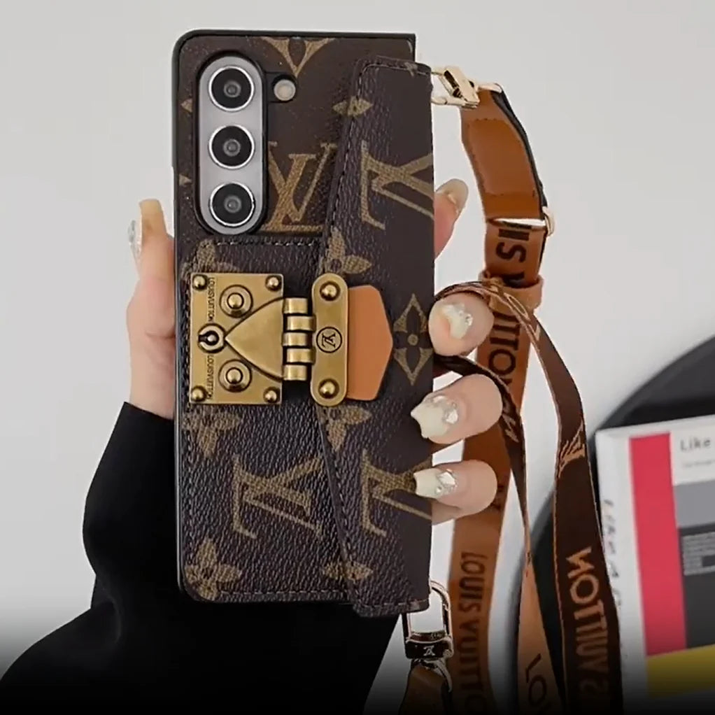 Luxury LOCK CARD BAG CROSSBODY CHAIN SAMSUNG Z FOLD CASE Roxy New