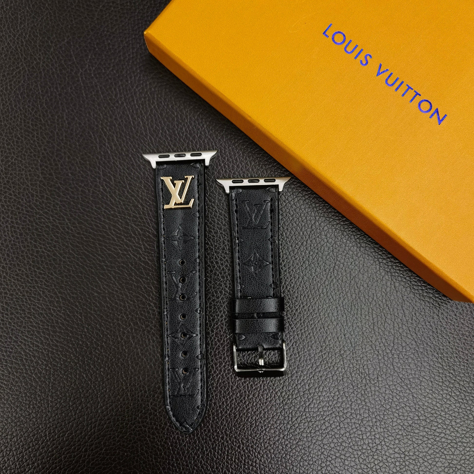 BAND METAL LOGO 3D EMBOSSED MONOGRAM LEATHER APPLE WATCH Roxy New