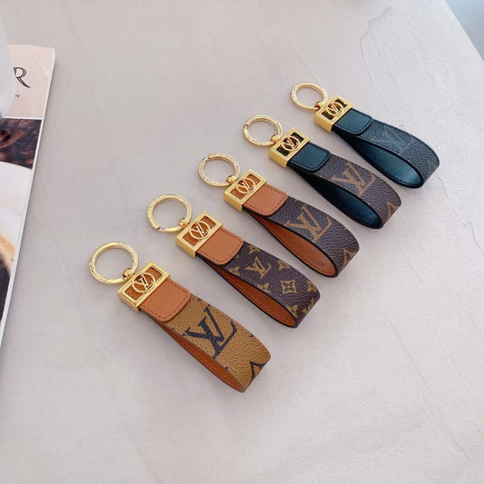 Louis Vuitton Leather Key Chain theroxymob