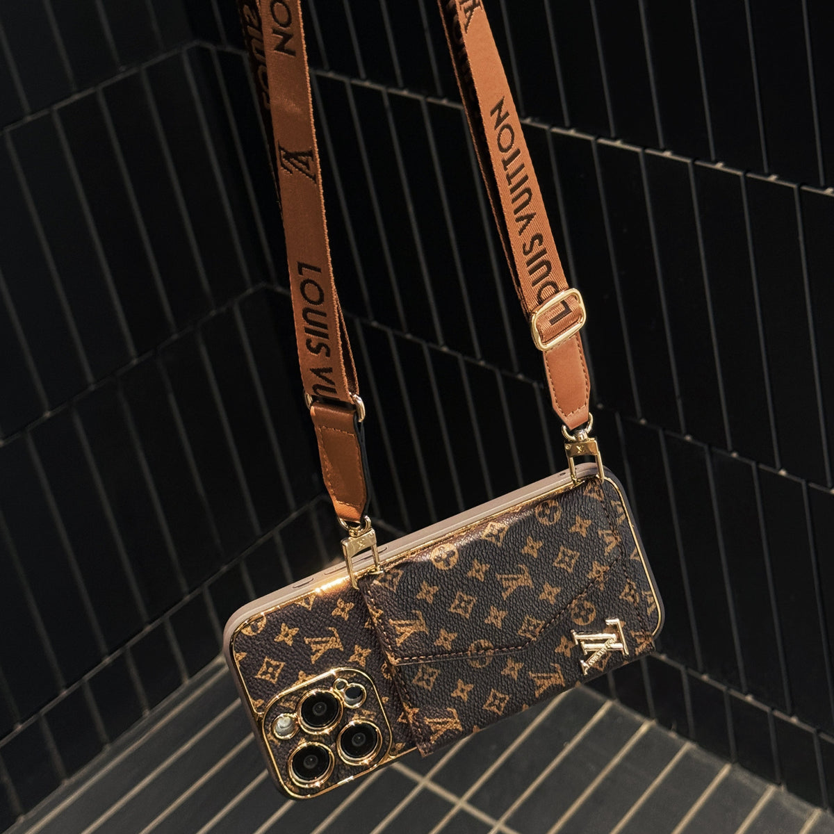 Luxury Monogram Canvas Leather Card Holder iPhone Case Roxy New 2