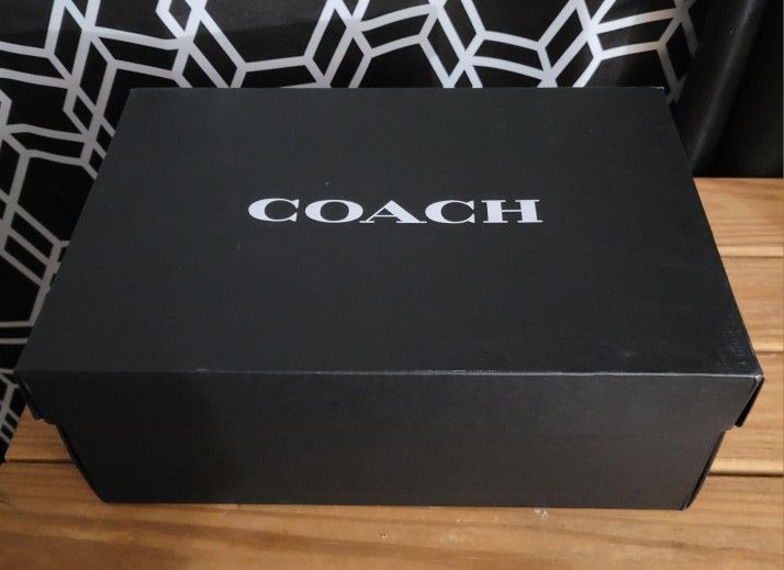 Coach Box