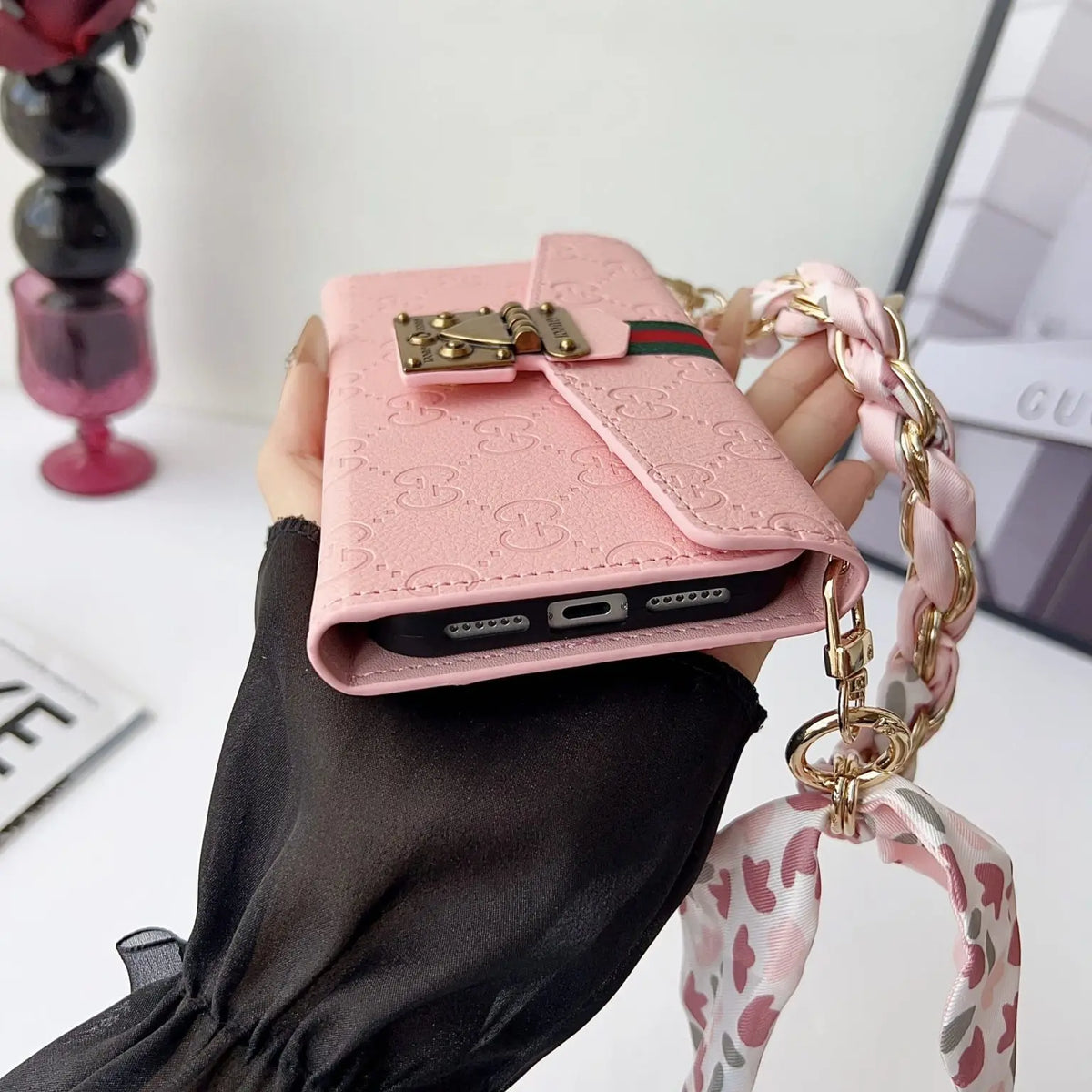 Luxury Mini Shoulder Bag Case - iPhone 12-18 Pro & Pro Max