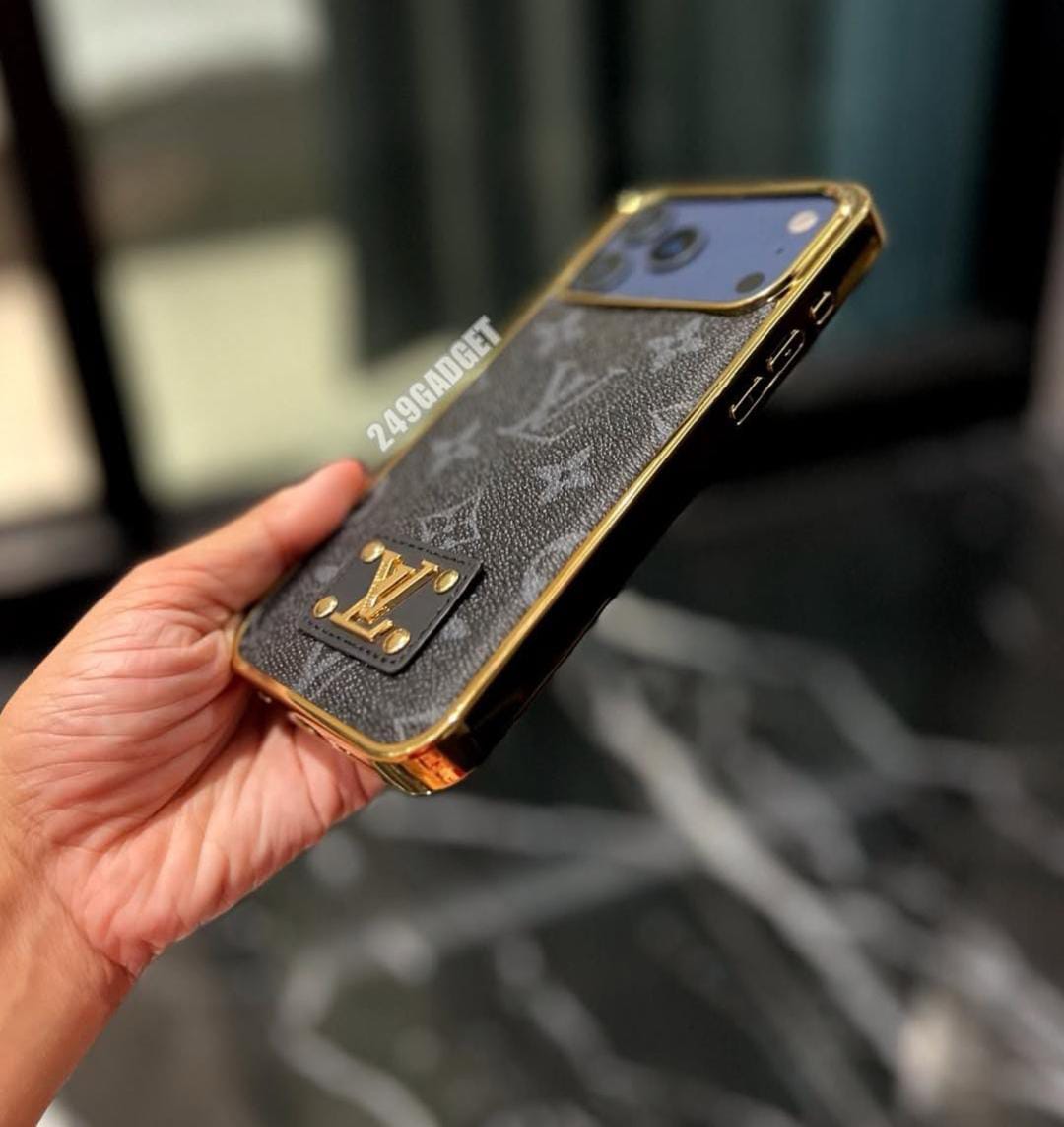Luxury Phone Case For iPhone 12-18 Pro & Pro Max