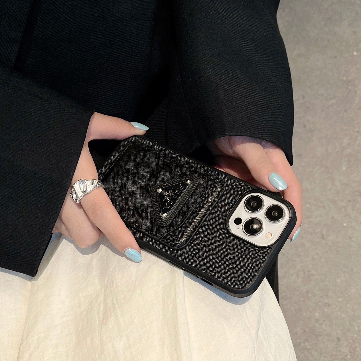 Luxurious leather iPhone case Roxy New 2