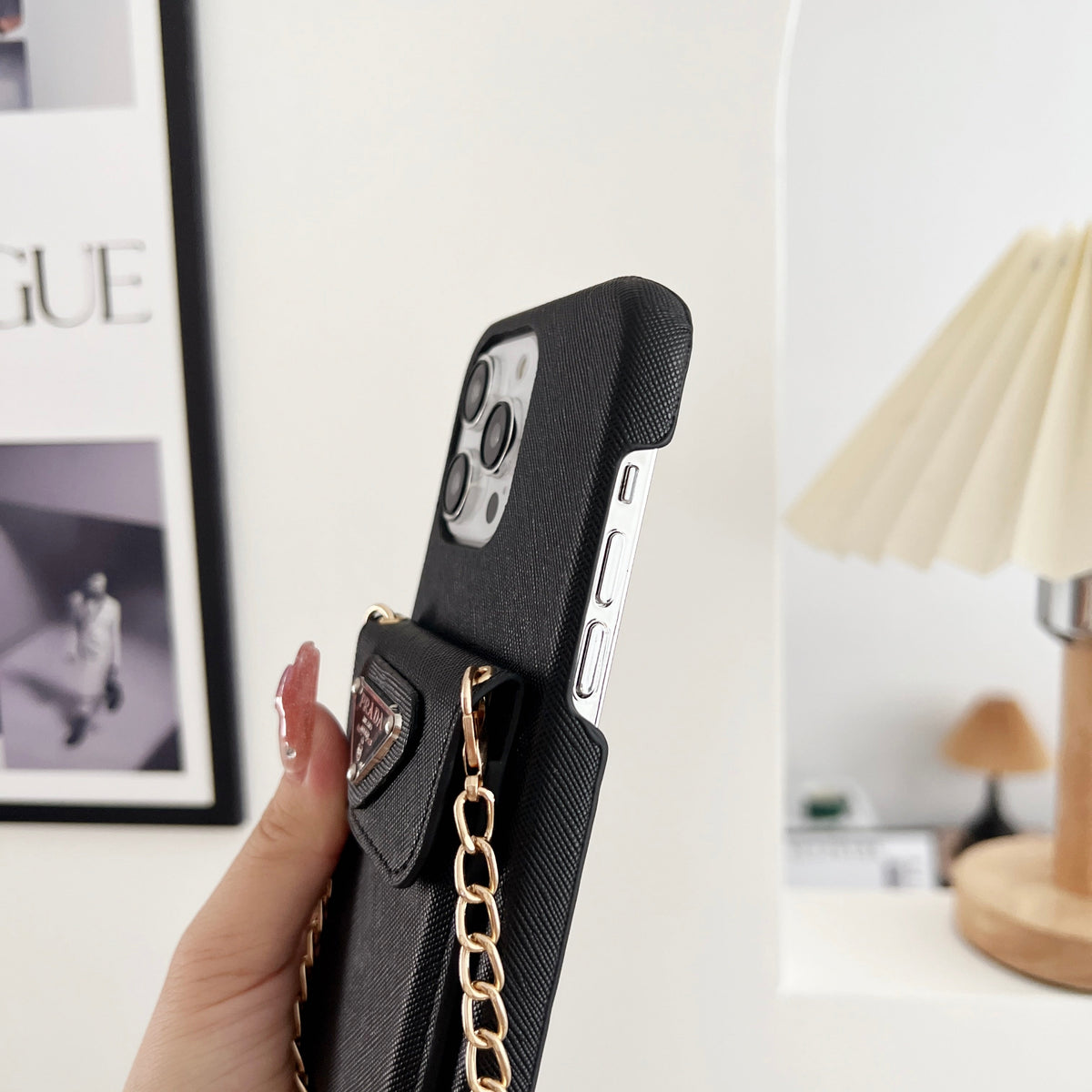 Luxurious leather iPhone case Roxy New 2
