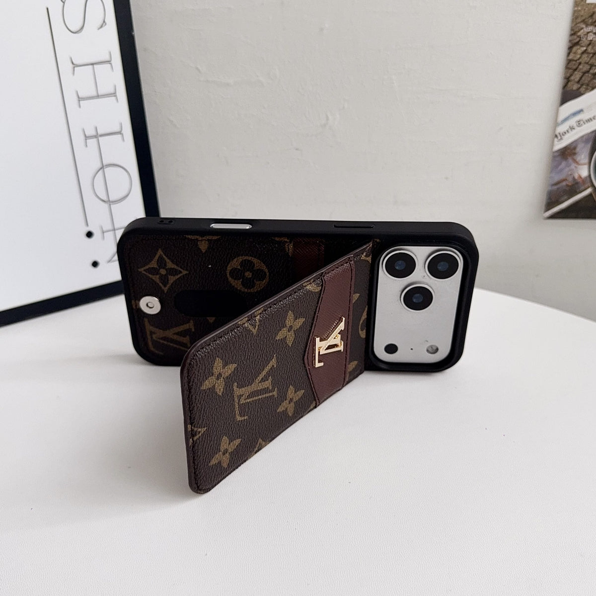 Louis V Card Holder Case For iPhone 12-18 Pro & Pro Max