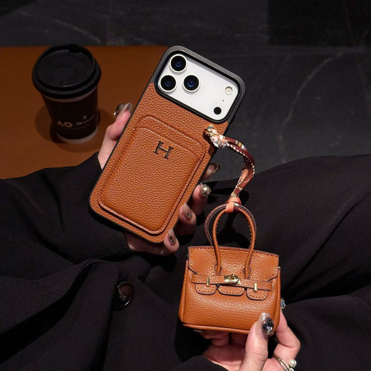 Luxury Hermes Case with AirPods Case For iPhone 14-17