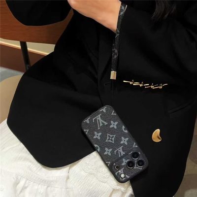 Louis Vuitton Phone Monogram Case with Strap For iPhone 12-18 Pro & Pro Max