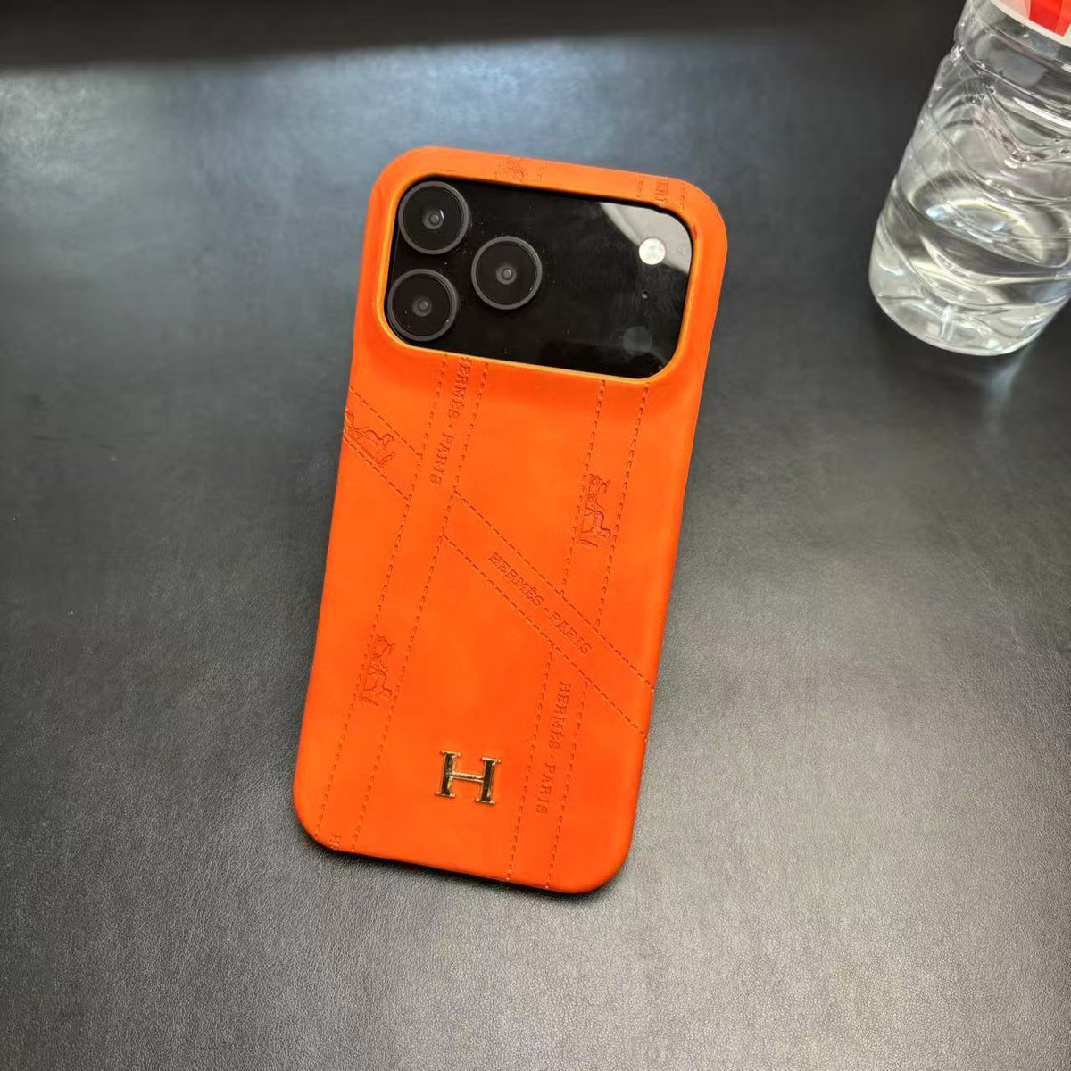 Minimalist Luxury Logo Case - iPhone 12-18 Pro & Pro Max